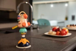 Bo Jungle B-Suction Toy Funny Horse Kinderstoel Speelgoed B910800 -Kinderwagen Winkel bo jungle b suction toy funny horse speelgoed b910800 3