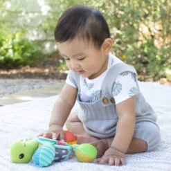 Infantino Go Gaga Mirror Pal Turtle Spiegel BK-216003 8 Infantino Go Gaga Mirror Pal Turtle Spiegel BK-216003 -Kinderwagen Winkel infantino go gaga mirror pal turtle spiegel bk 216003 4