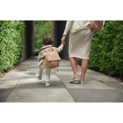 Jollein Boucle Biscuit Rugtasje 057-591-66067 -Kinderwagen Winkel jollein boucle rugzakje .2 1