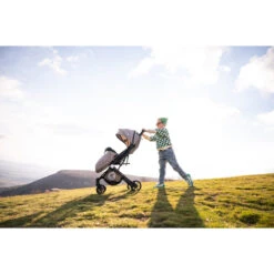 Lorelli Fiorano Black Wandelwagen Incl. Beenkap 1002149-2305 30 Lorelli Fiorano Black Wandelwagen Incl. Beenkap 1002149-2305 -Kinderwagen Winkel lorelli fiorano sfeer 2 2