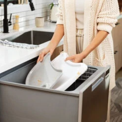 Munchkin 360° Cloud High Chair Kinderstoel 011279 15 Munchkin 360° Cloud High Chair Kinderstoel 011279 -Kinderwagen Winkel munchkin cloud high chair kinderstoel 011279.7 1920x1920