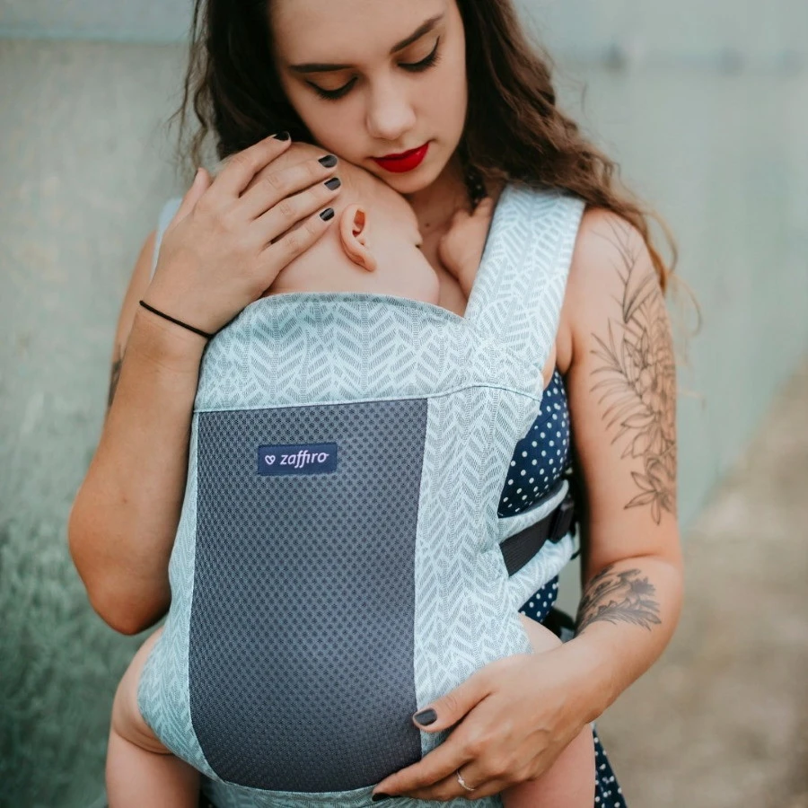 Zaffiro City Air Beige Leaves Ergonomische Draagzak 7398 8 Zaffiro City Air Beige Leaves Ergonomische Draagzak 7398 - Afbeelding 8